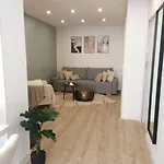 En Plein Centre à 100m Du Port Apartamento